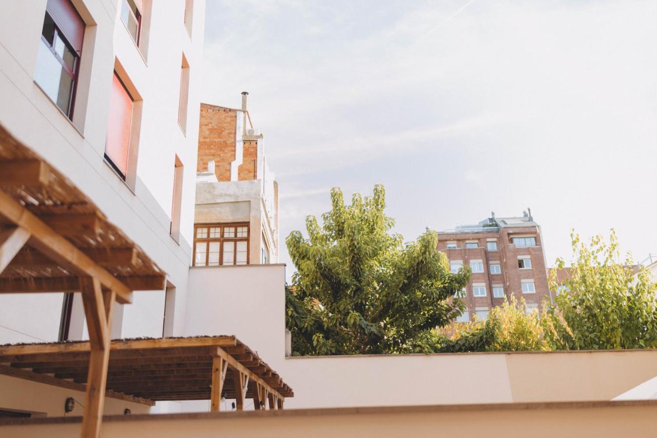 The Orbit Apartments Барселона Екстериор снимка